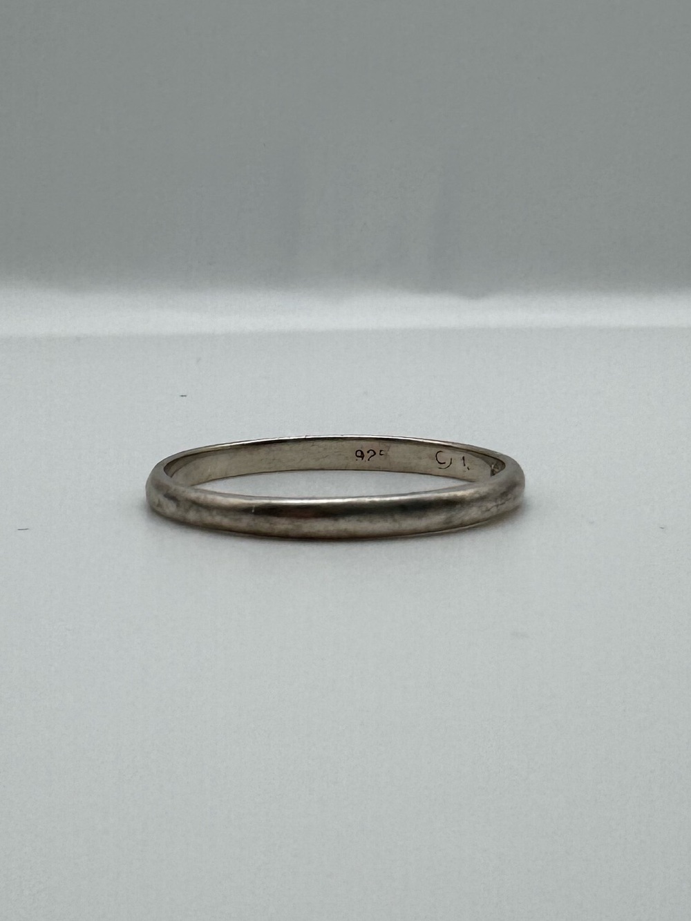 Sterling Silver 925 Thin Band Ring Sz 10 - Picture 3 of 6